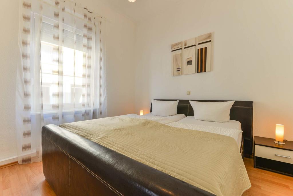Aparthotel Apparthaus Pfeifer 2*